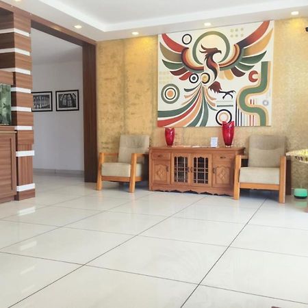 Phoenix Holidays Kochi 外观 照片